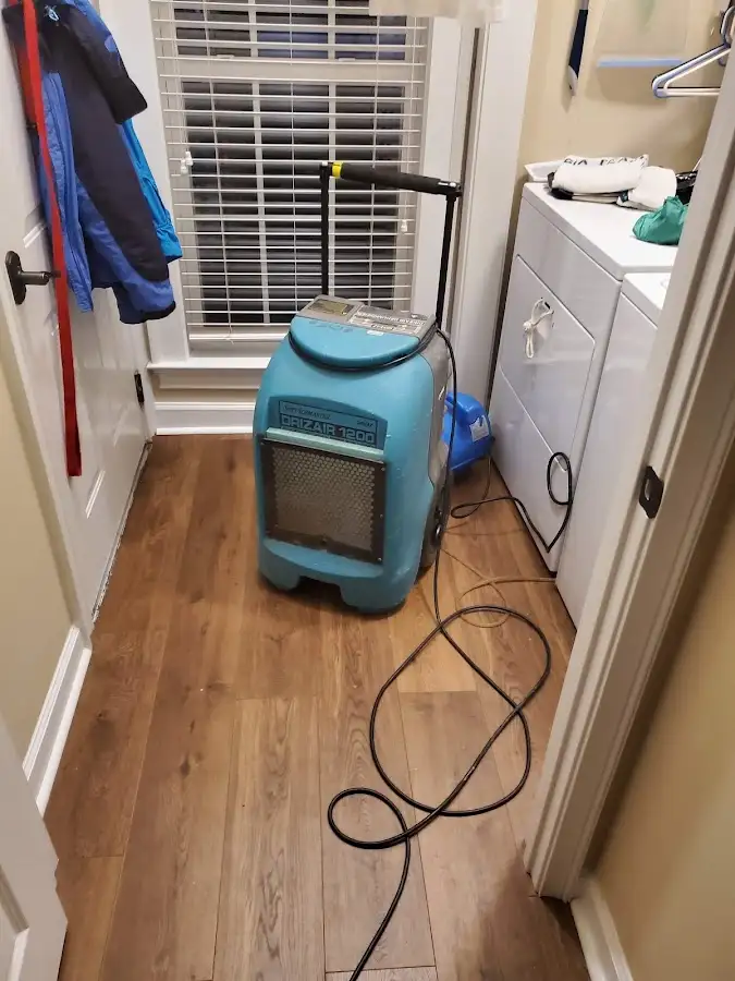Commercial dehumidifier deployed for Flood Damage Cleanup in Diboll